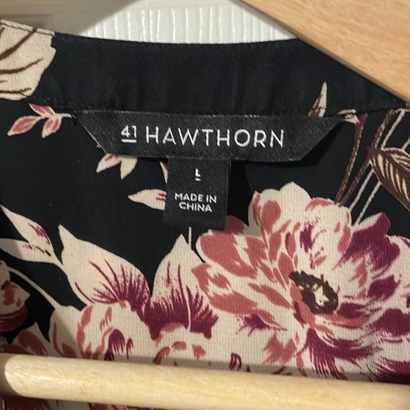 EUC 3/4 sleeve button up floral dress - Picture 3 of 4